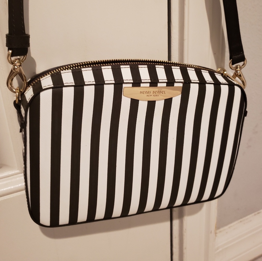 Henri bendel purse